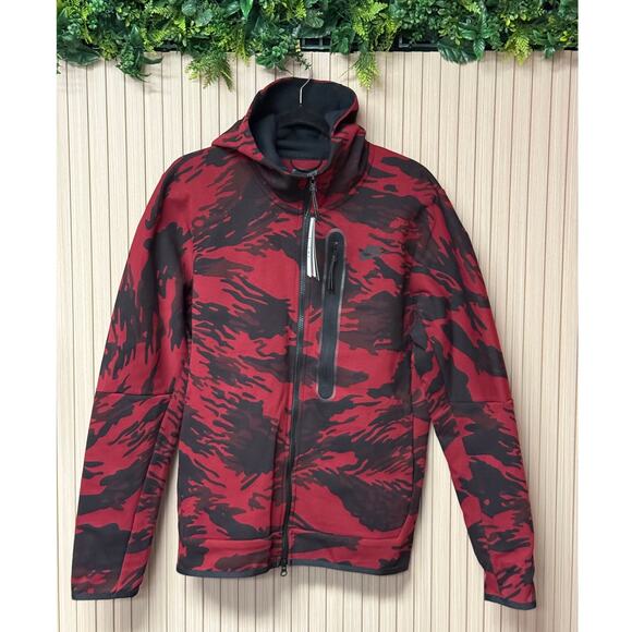 Nike Tech Fleece Tracksuit Red Camo Hoodie Size M - DQ4956-070 - Picture 4 of 14